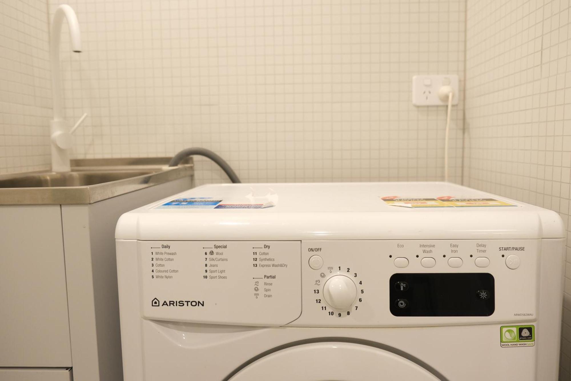 Cbd Japanese Retreat 2Br 1P Brekky Wifi Netflix Leilighet Canberra Eksteriør bilde